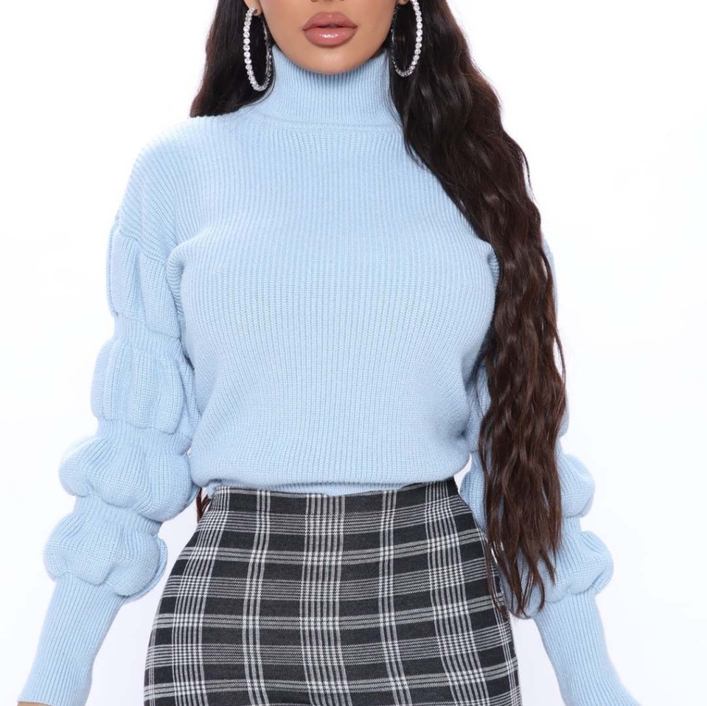 NWT LIGHT BLUE FASHION NOVA ALL SHE WANTS MOCK NECK HIGH NECK TURTLENECK SWEATER